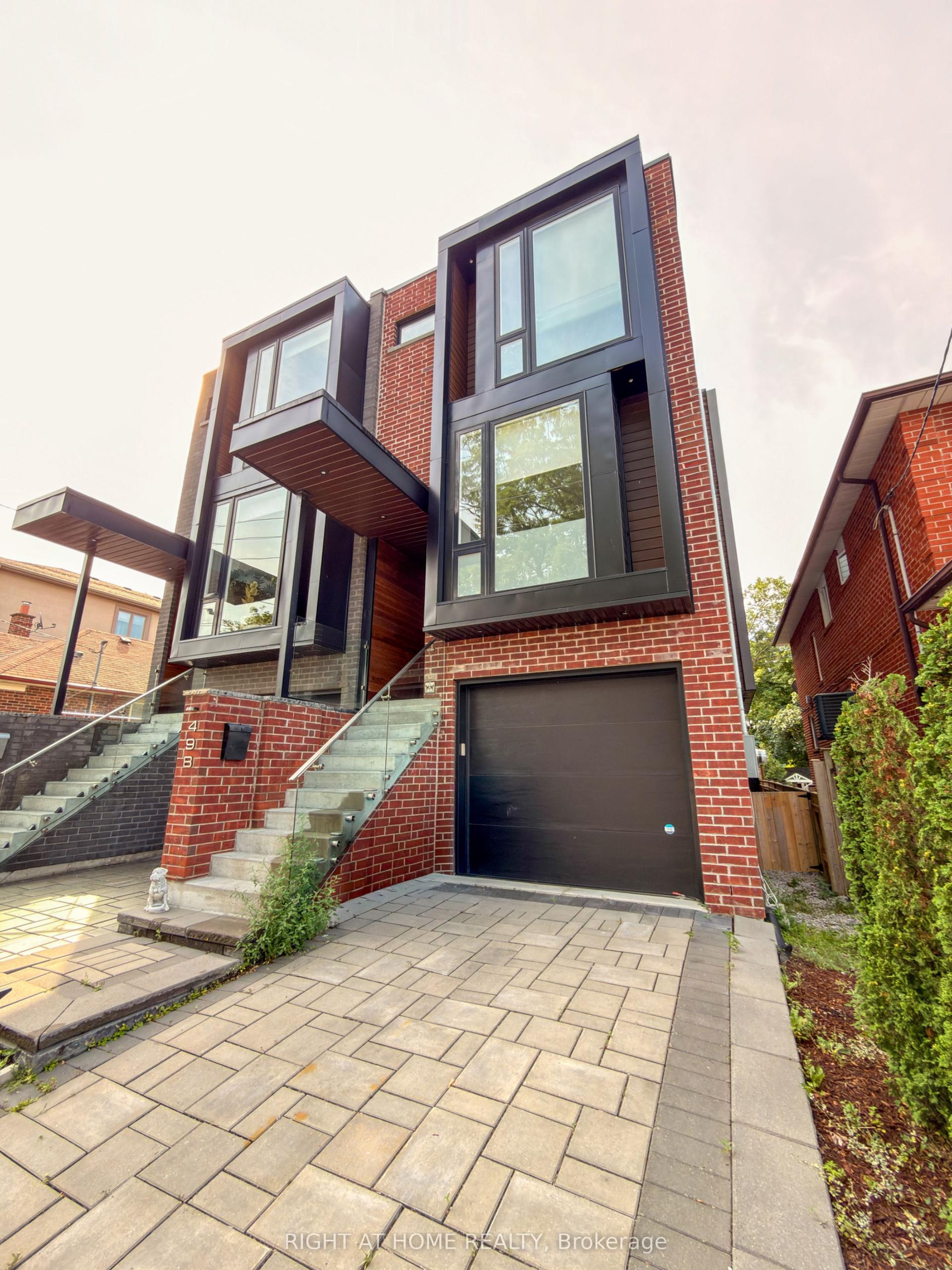 49 B East Drive Lower #Lower, Toronto — Semi-Detached for lease, photo 1