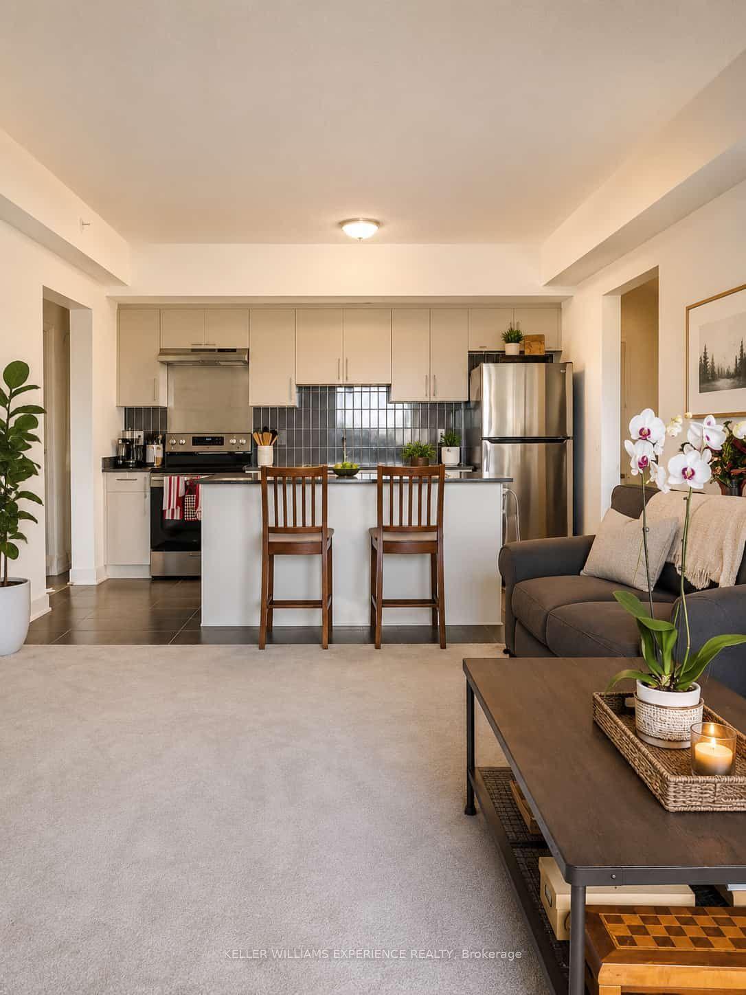 5 Chef Lane Street 408 #408, Barrie — Condo for lease, photo 1