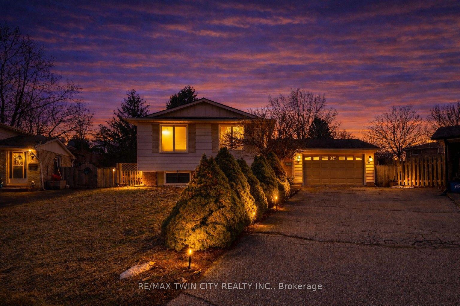 14 Thistledown Drive — photo 1