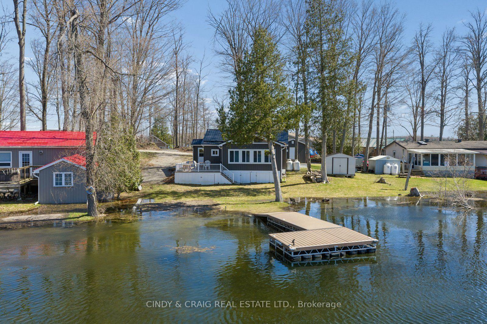 213 Rollies Point Road — photo 1
