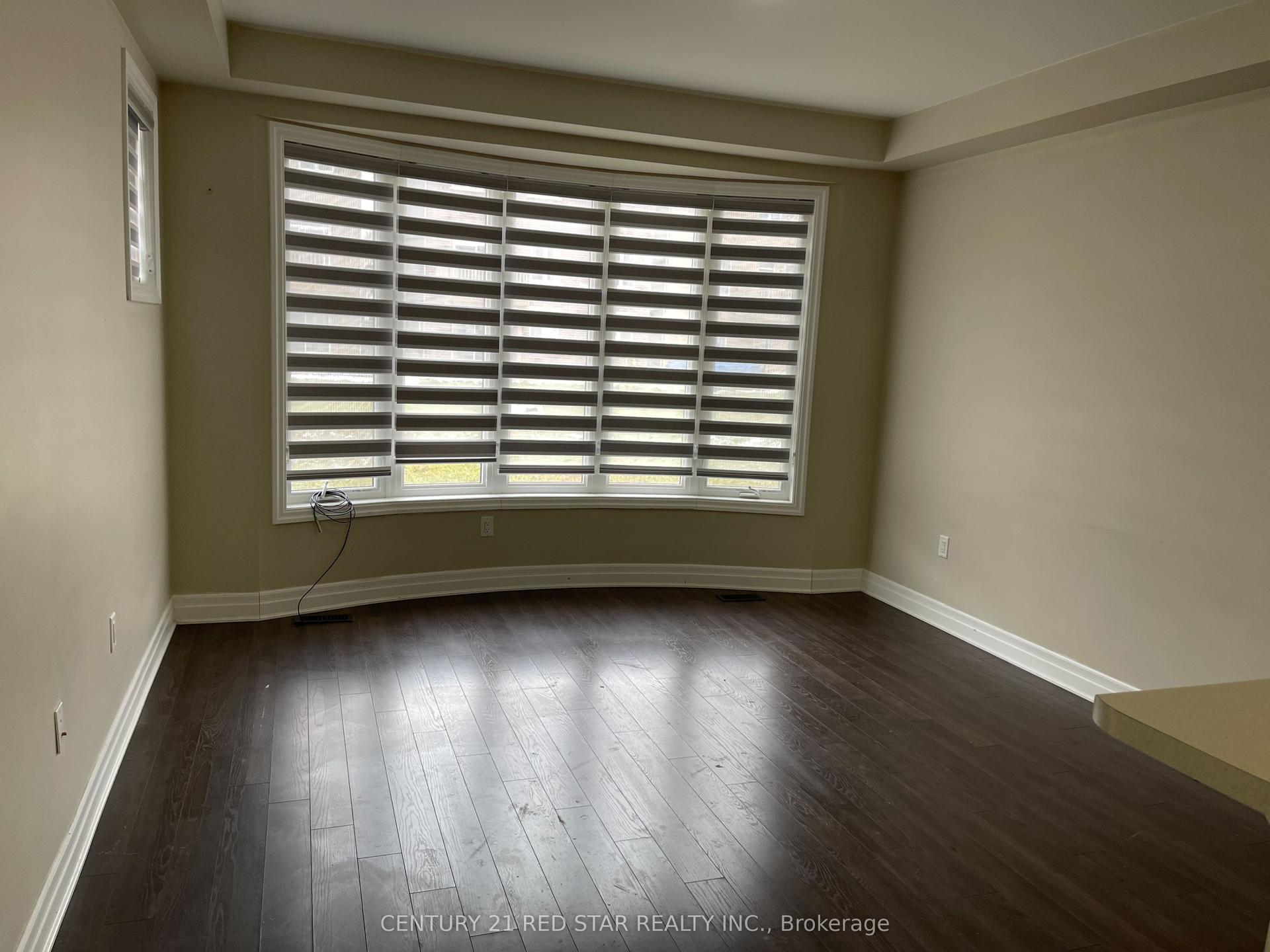 39 Phyllis Drive, Caledon — Townhouse for lease, photo 1