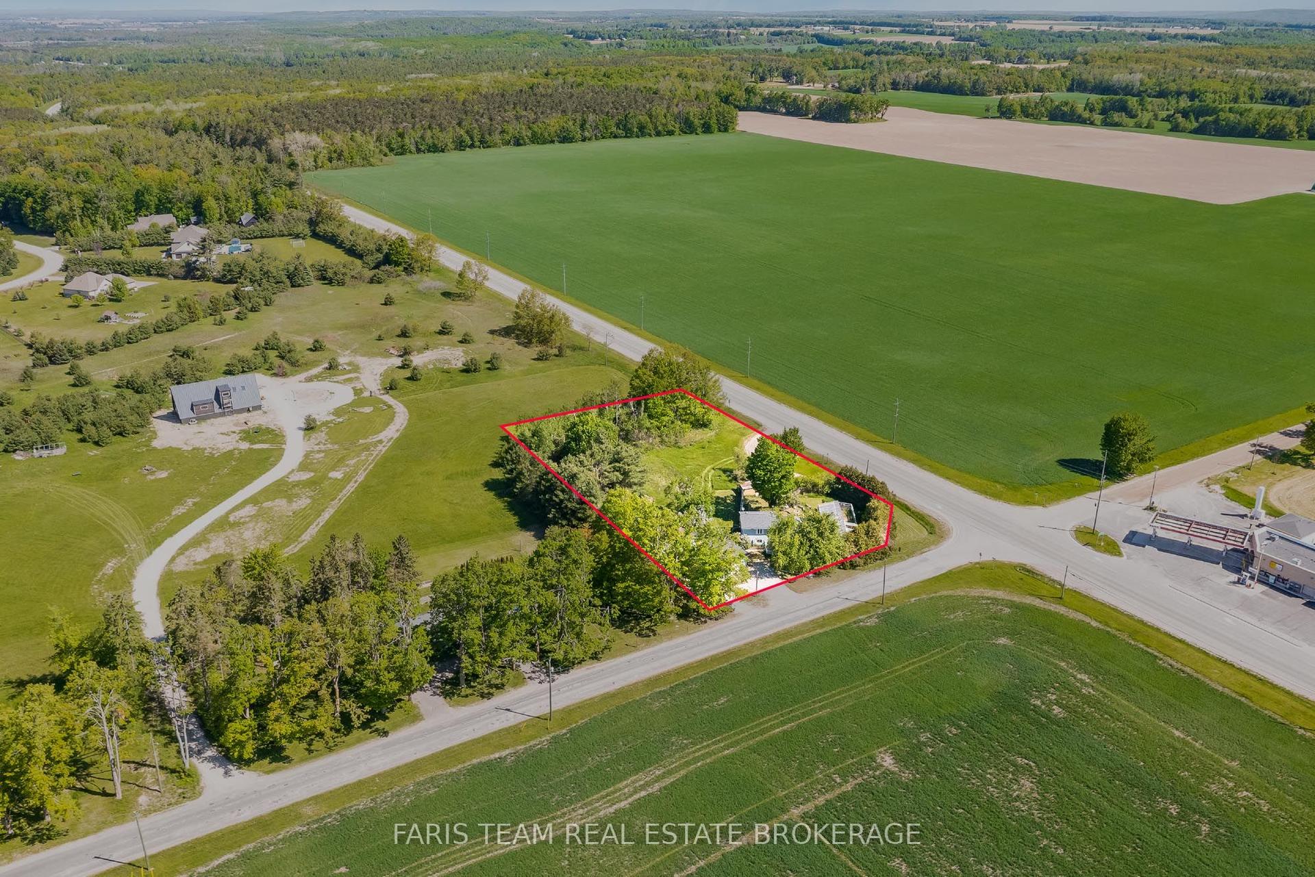 1008 Rainbow Valley Road W, Springwater — Detached for sale, photo 1