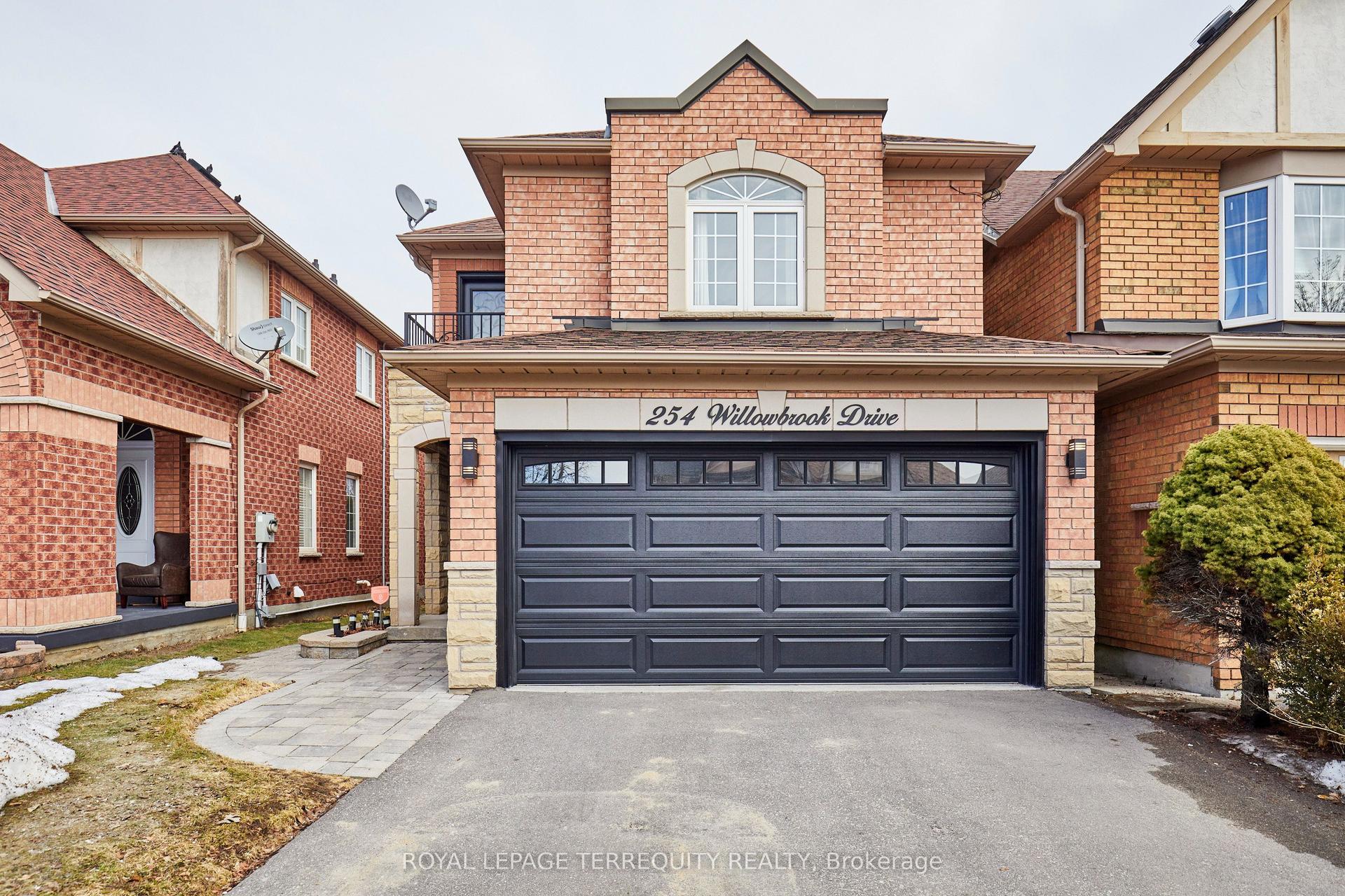 254 Willowbrook Drive — photo 1