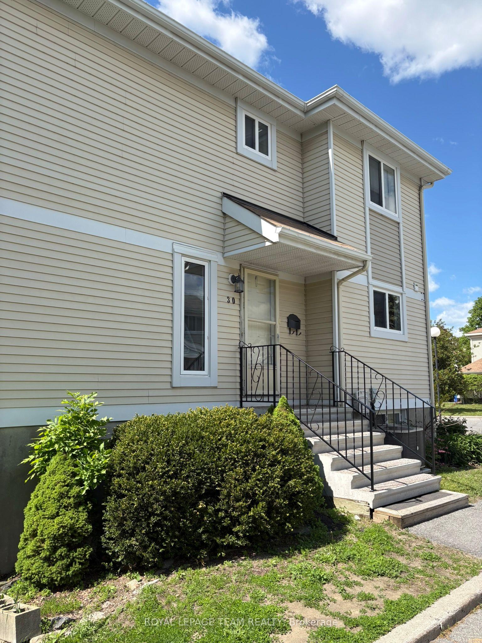 30 Mcdermot Court 45 #45 — photo 1