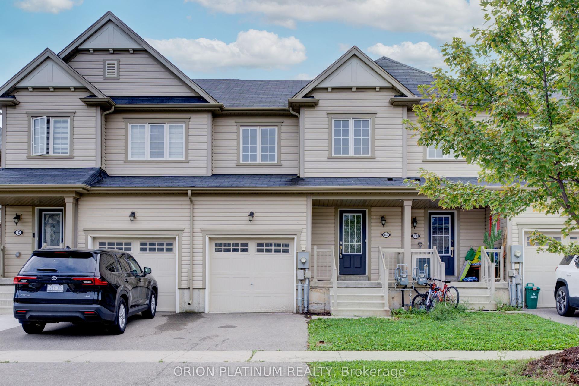 140 Munro Circle, Brantford — Townhouse for lease, photo 1
