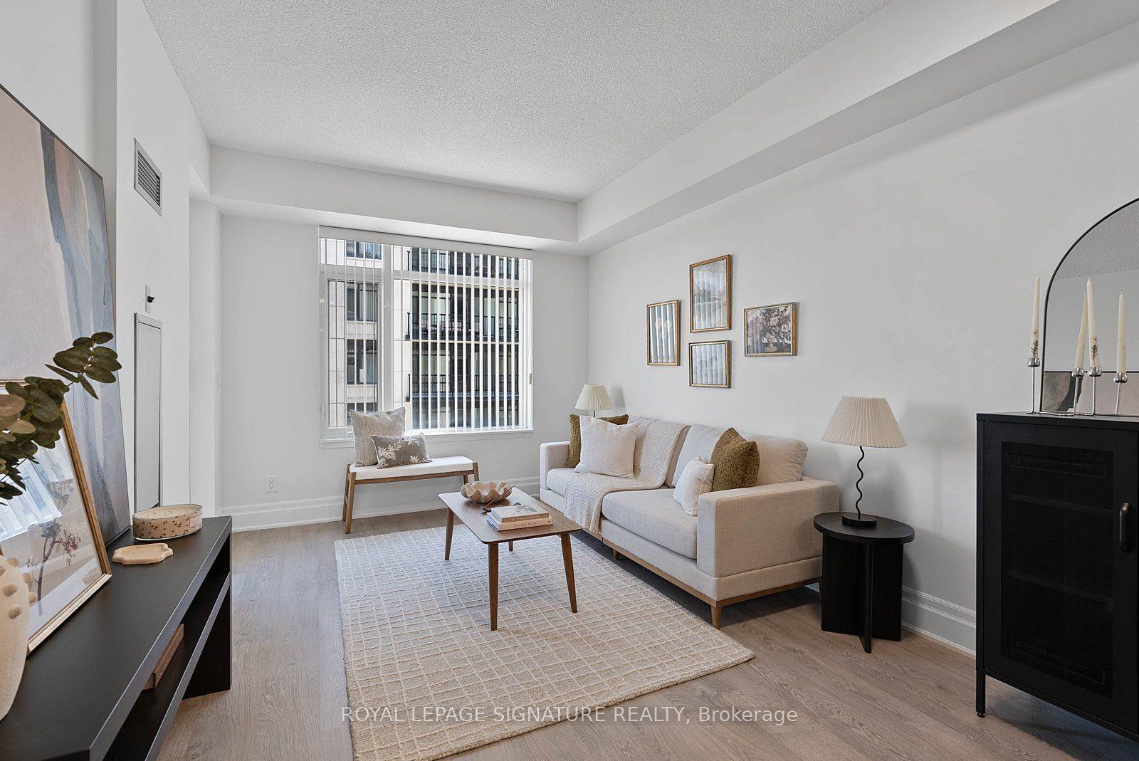 131 UPPER DUKE Crescent 412 #412 — photo 1
