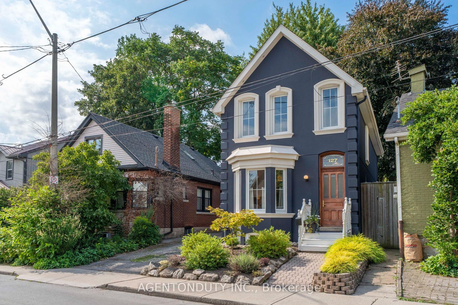 127 Peter Street, Hamilton — Detached for sale, photo 1