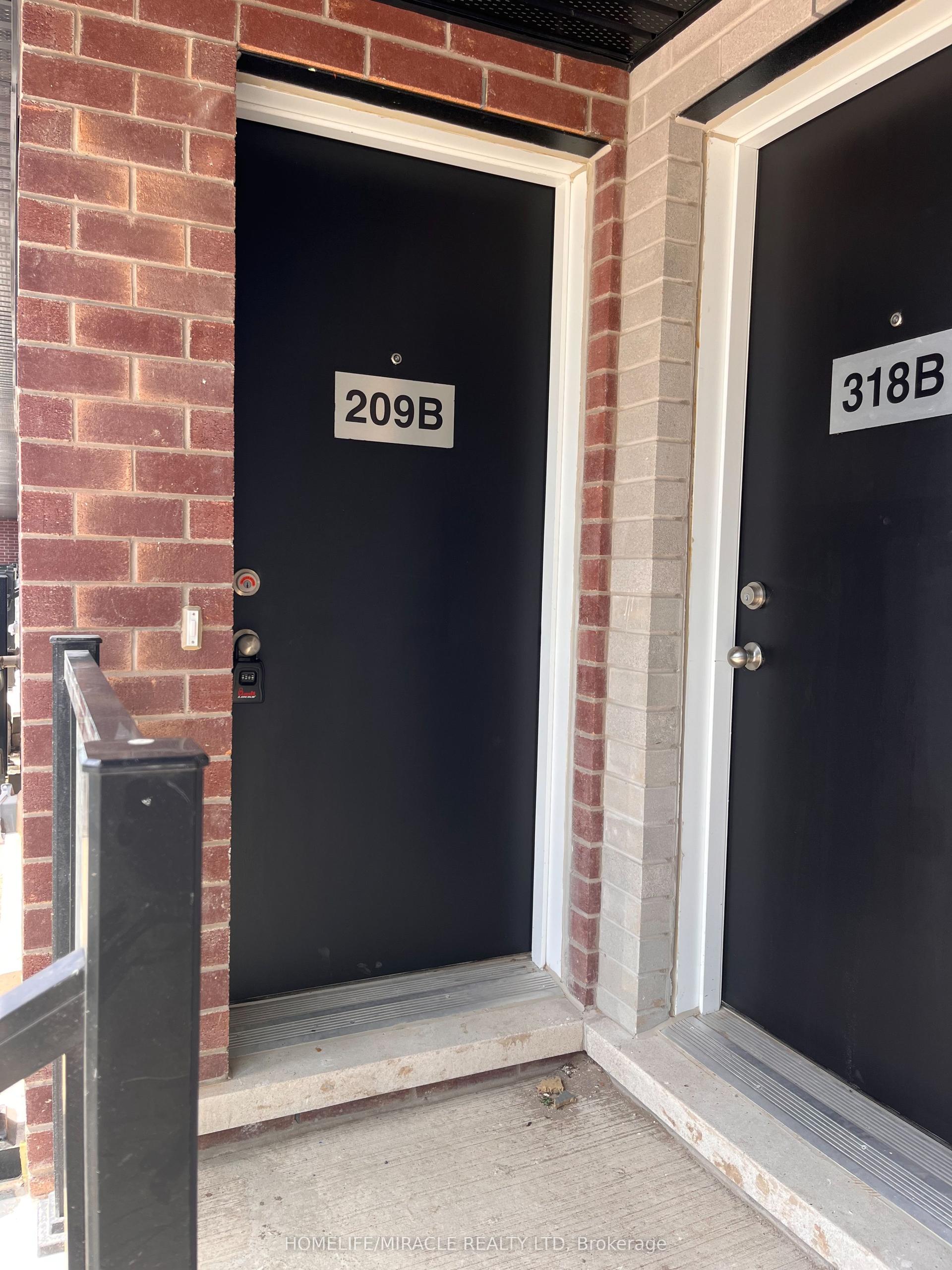 16 Melbourne Avenue 209B #209B, St. Catharines — Condo Town for lease, photo 1