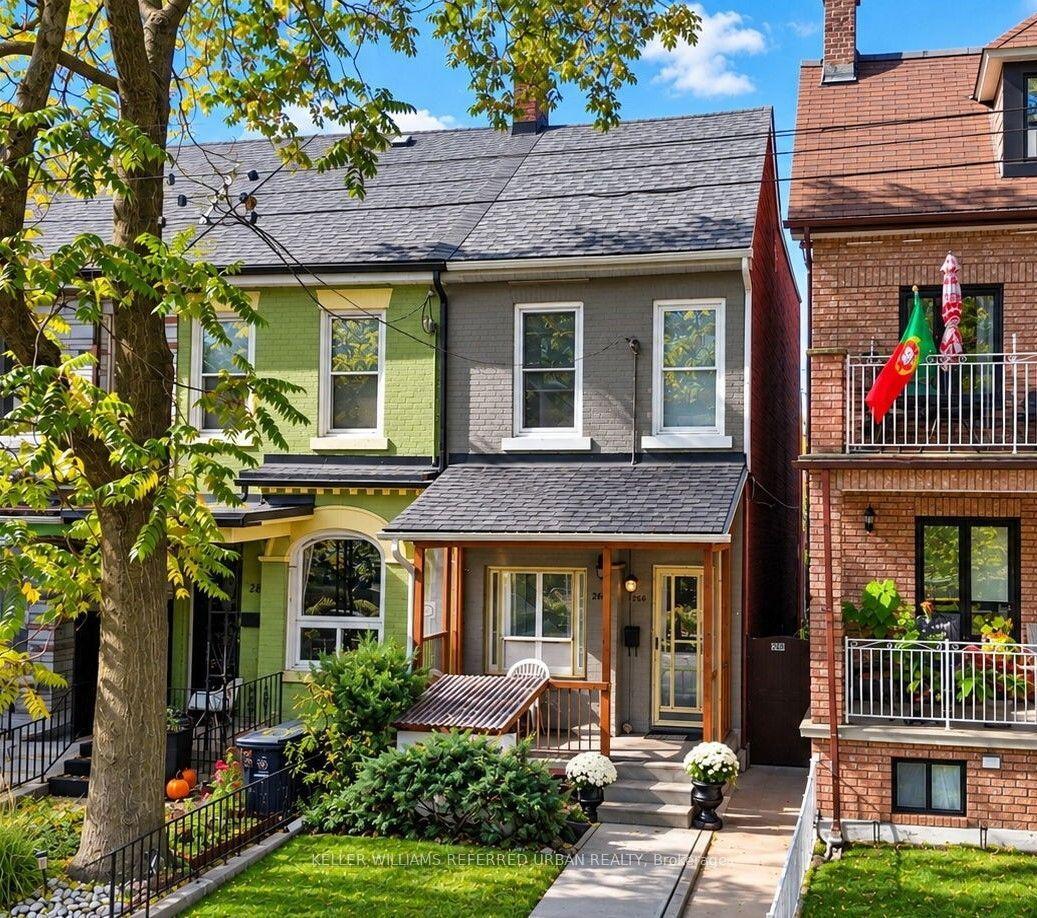 266 Roxton Road, Toronto — Townhouse for sale, photo 1