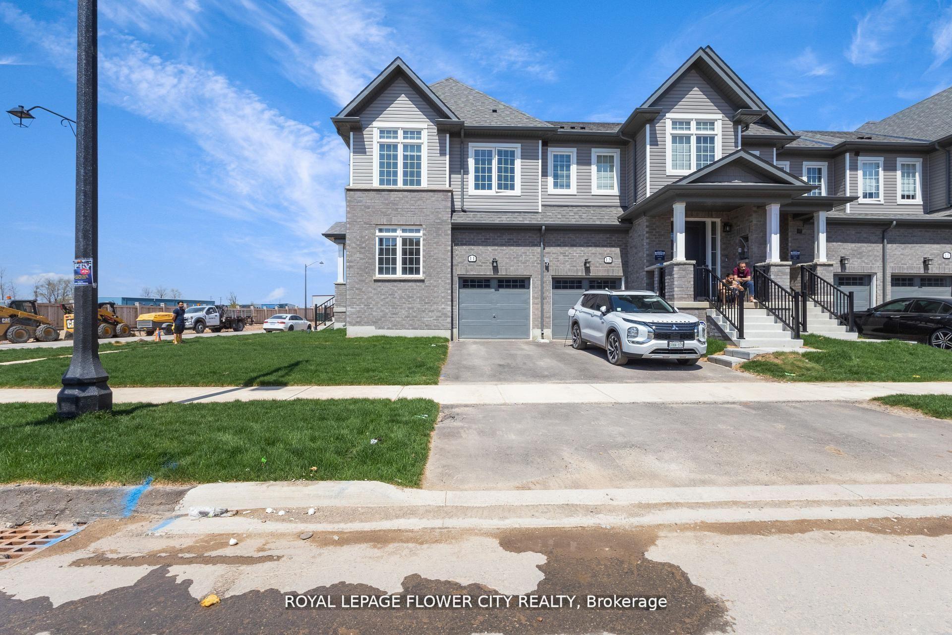 11 Conboy Drive — photo 1