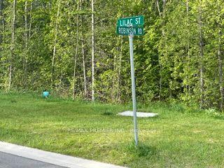 Lot 51 Robinson Road N — photo 1