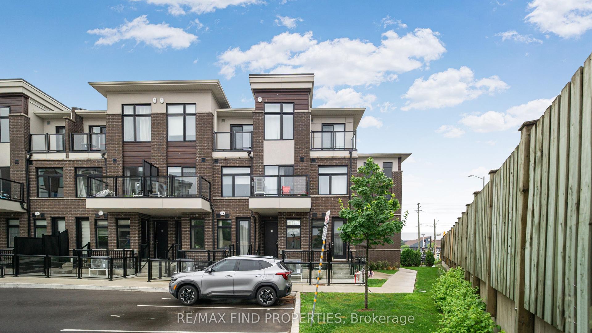 755 Omega Drive 301 #301, Pickering — Condo Town for lease, photo 1