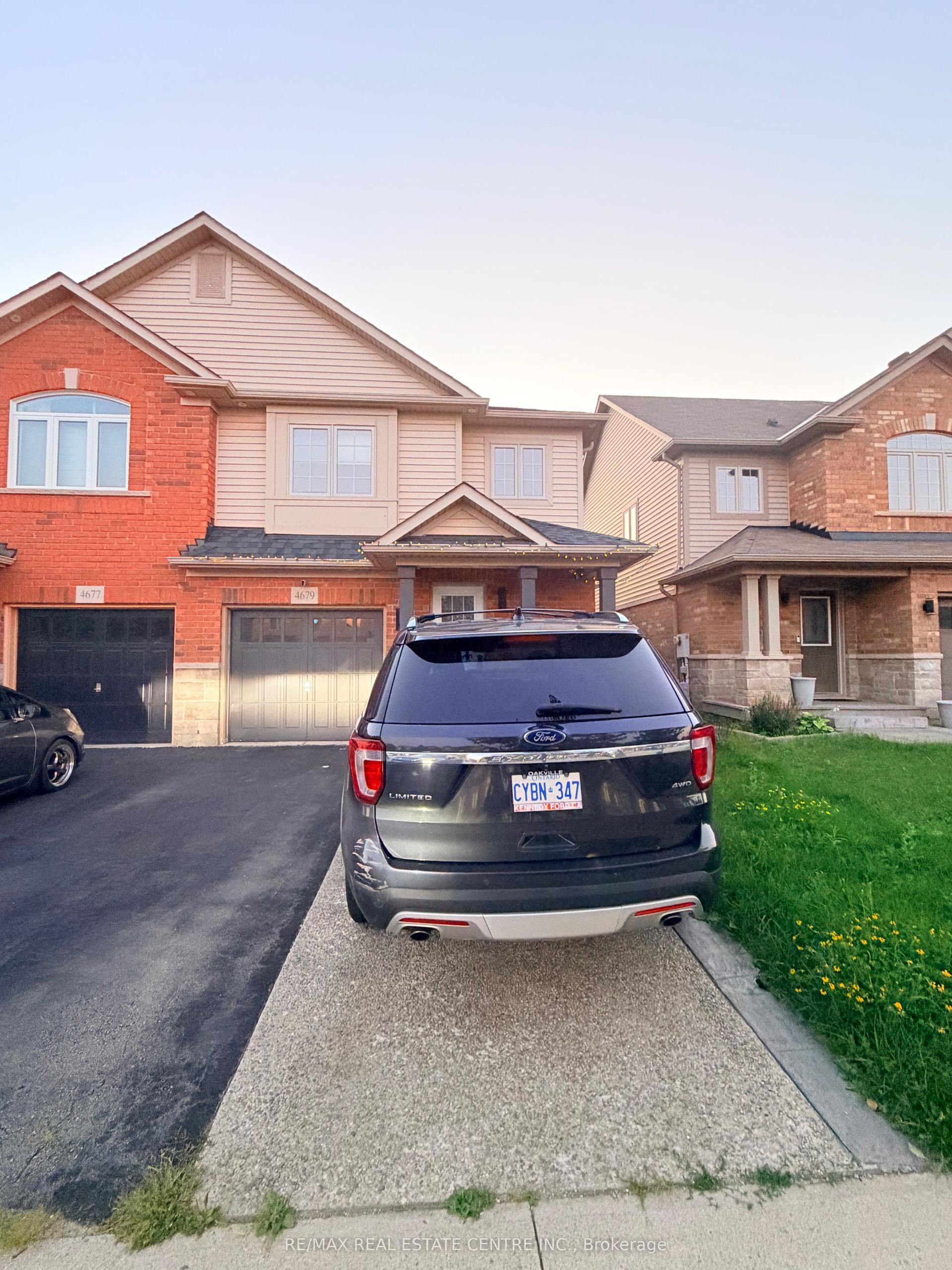 4679 Thomas Alton Boulevard, Burlington — Semi-Detached for lease, photo 1