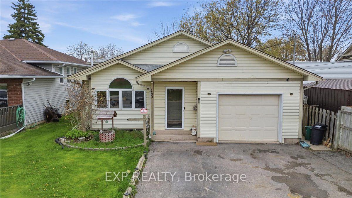 160 Davis Street — photo 1