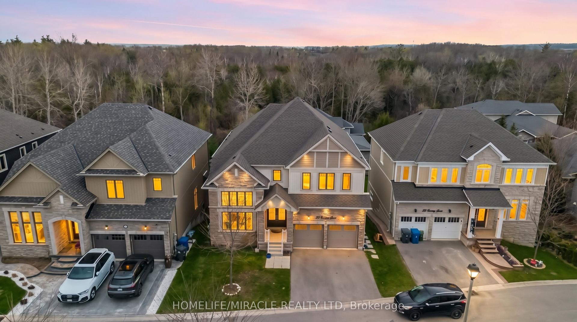 30 Emeny Lane 11 #11 — photo 1