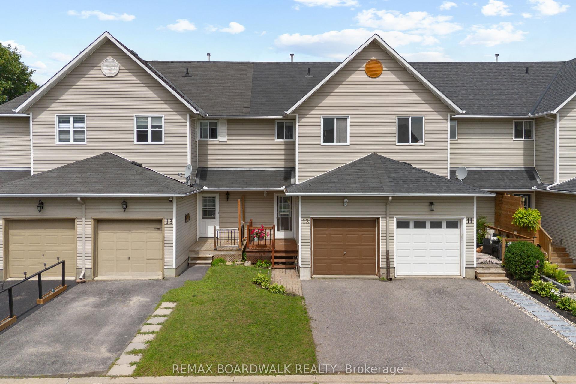 240 Mississippi Court 12 #12, Carleton Place — Townhouse for sale, photo 1