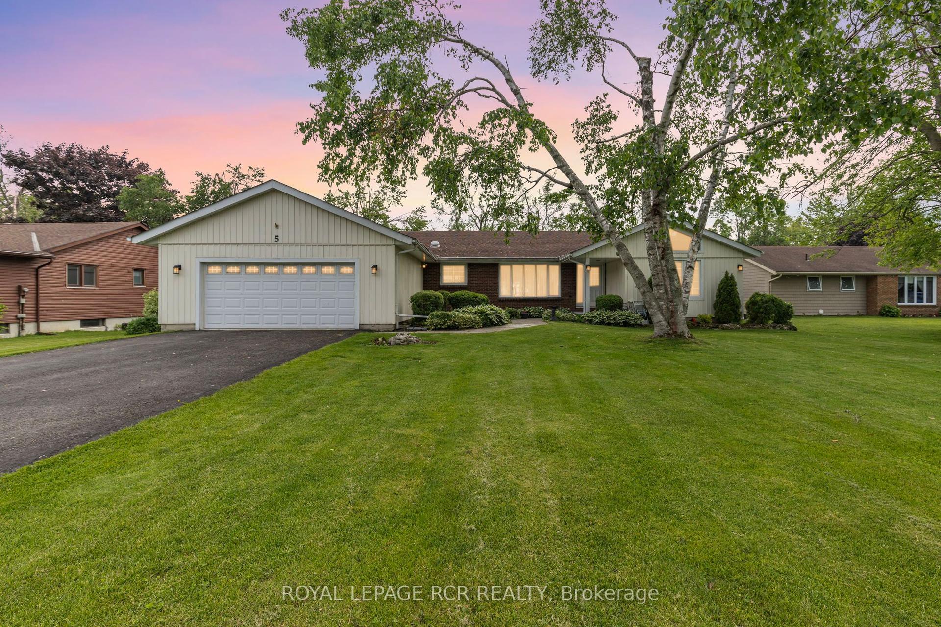 5 Park Lane — photo 1