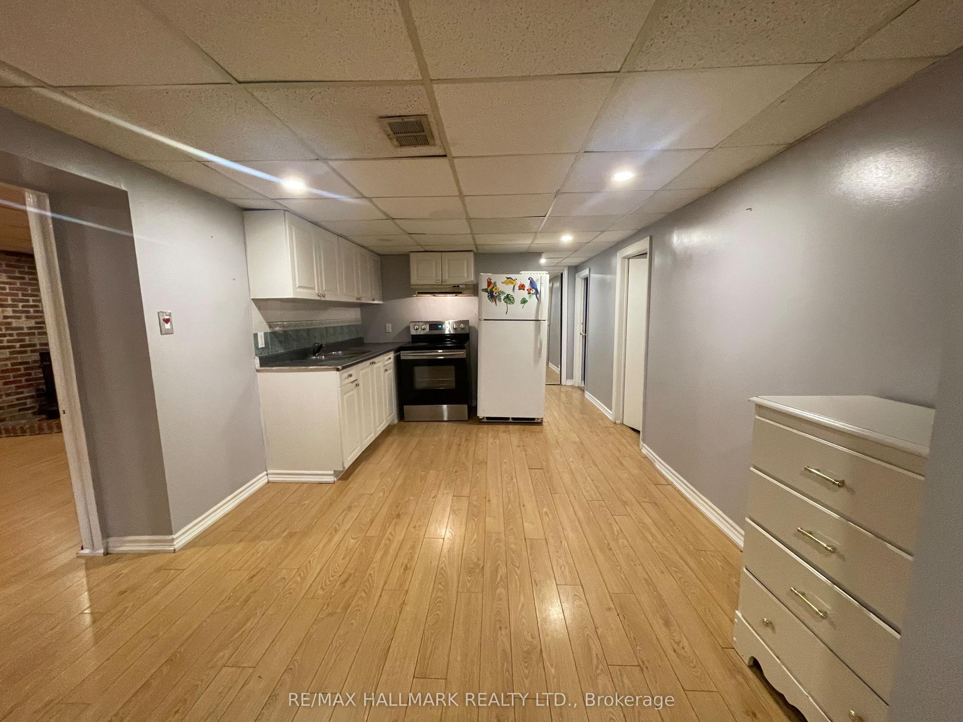 116 Cartier Crescent Basement #Basement — photo 1