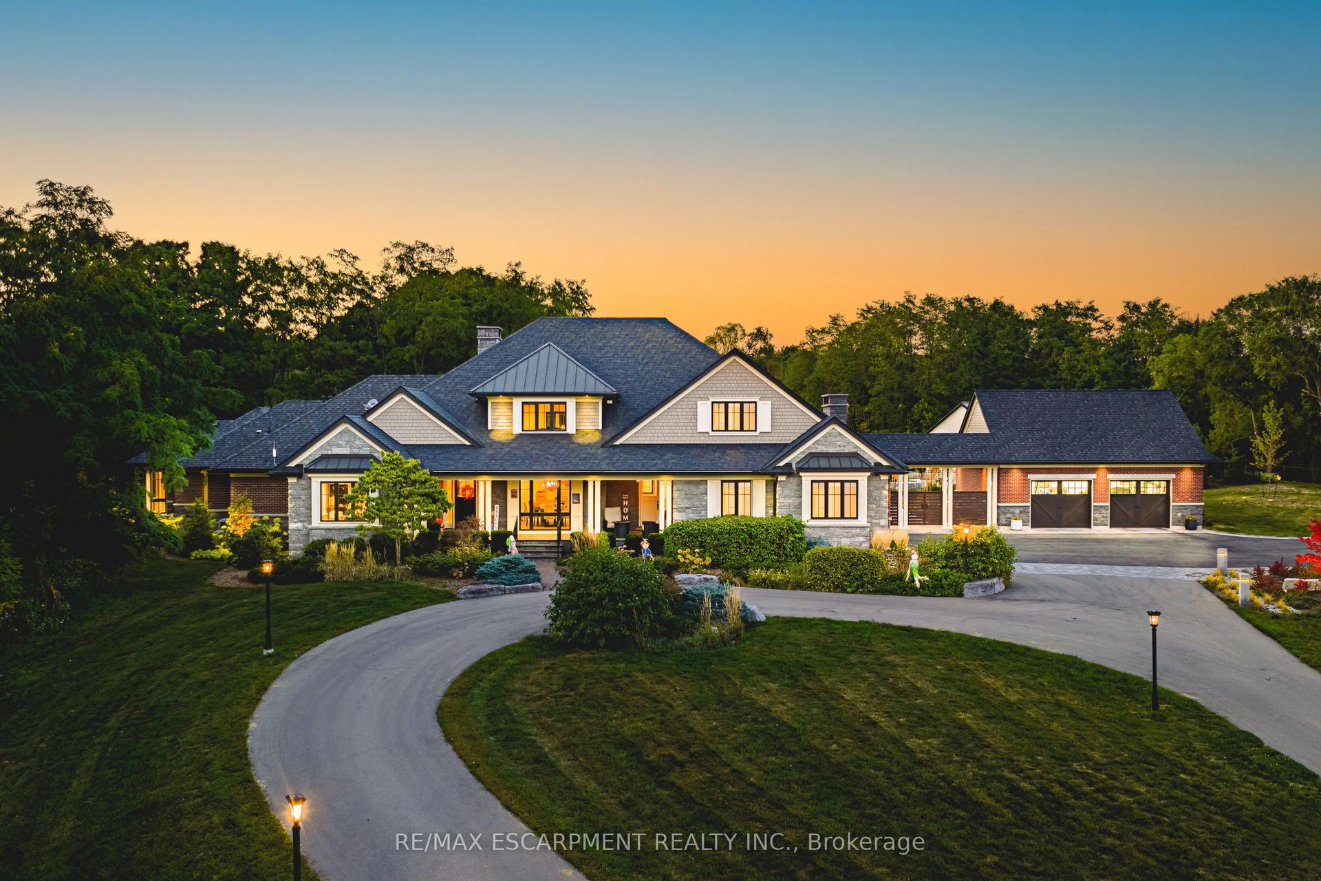 597 Old York Road — photo 1