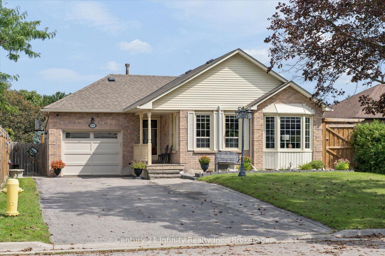814 Lochness Crescent, Oshawa — Detached for sale, photo 1