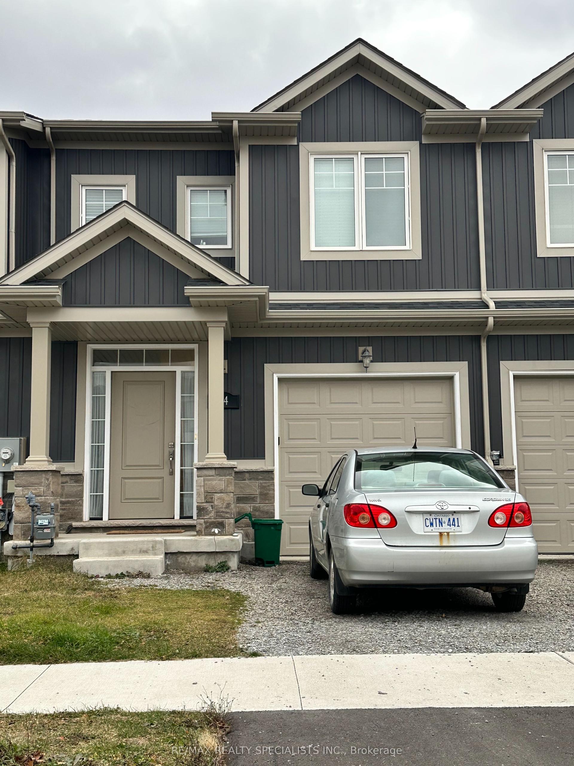 14 DAMUDE Avenue — photo 1