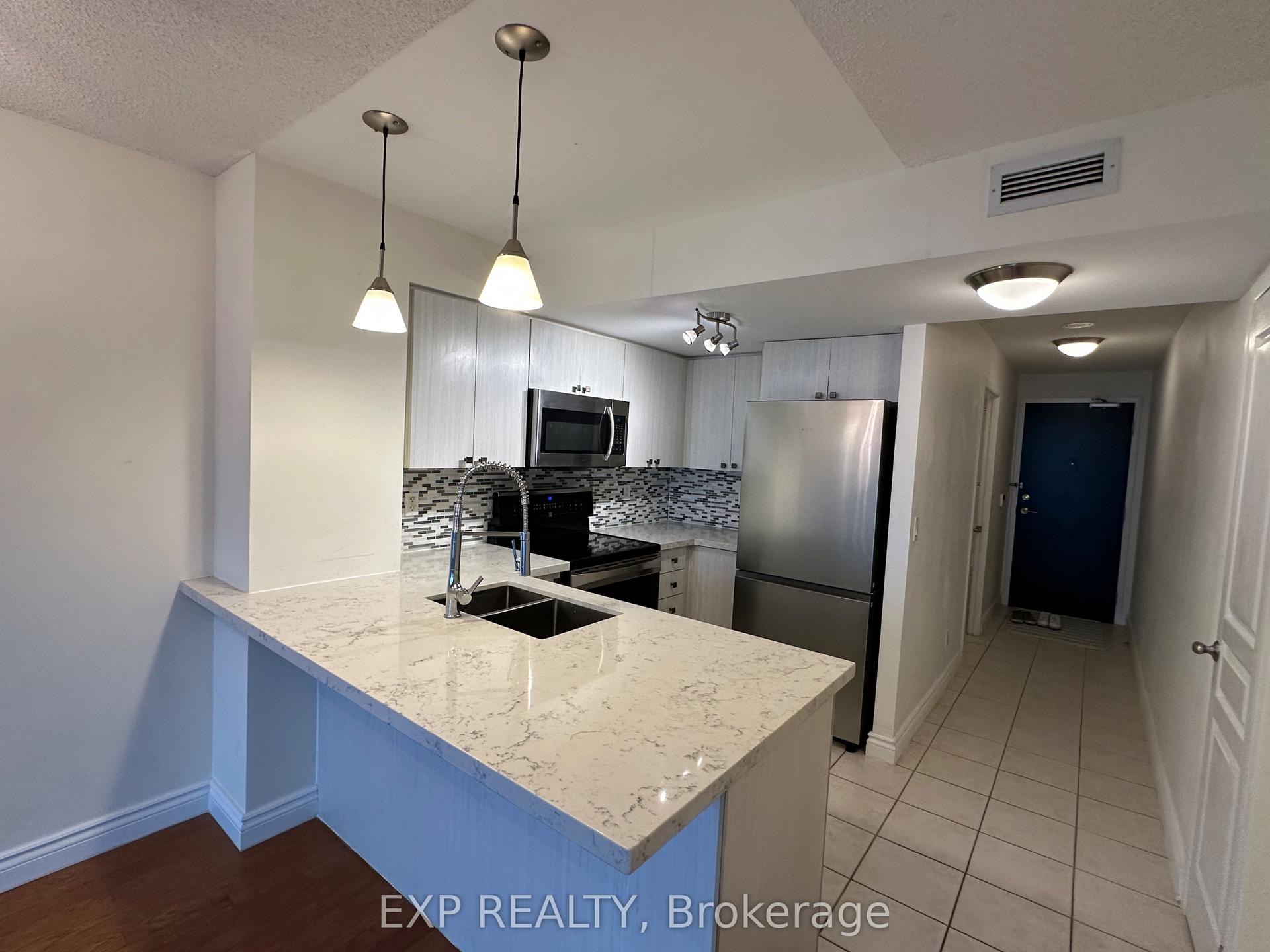 18 Yonge Street 1306 #1306 — photo 1