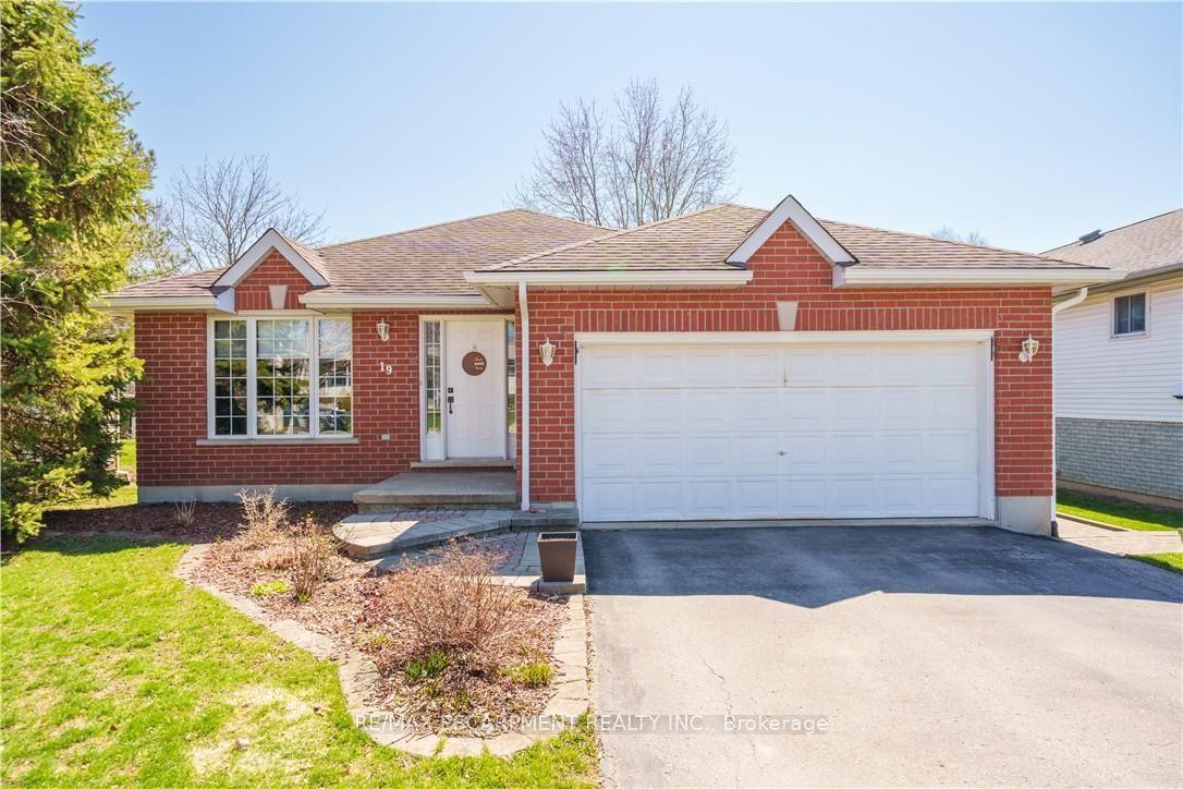 19 Princess Street W — photo 1