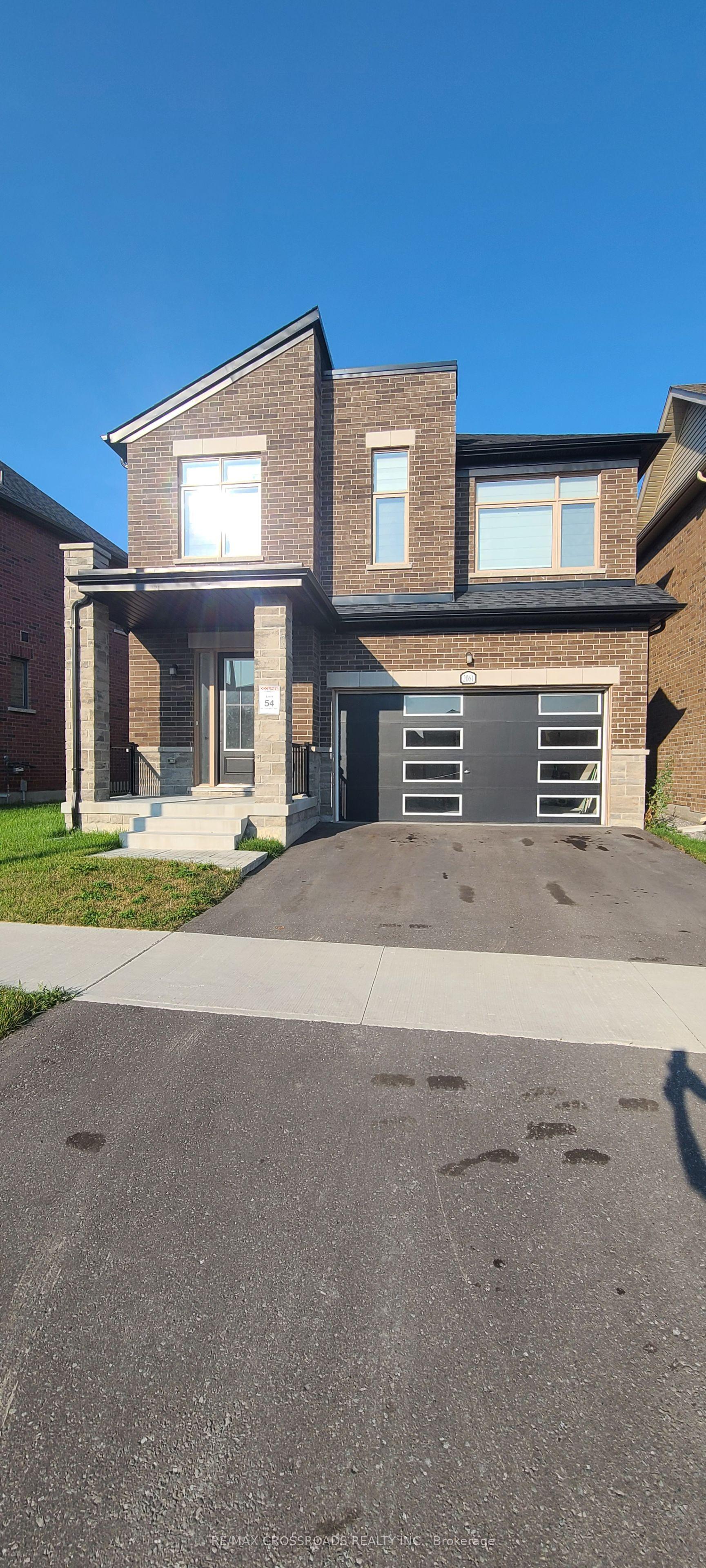 2061 Chris Mason Street, Oshawa — Detached for lease, photo 1