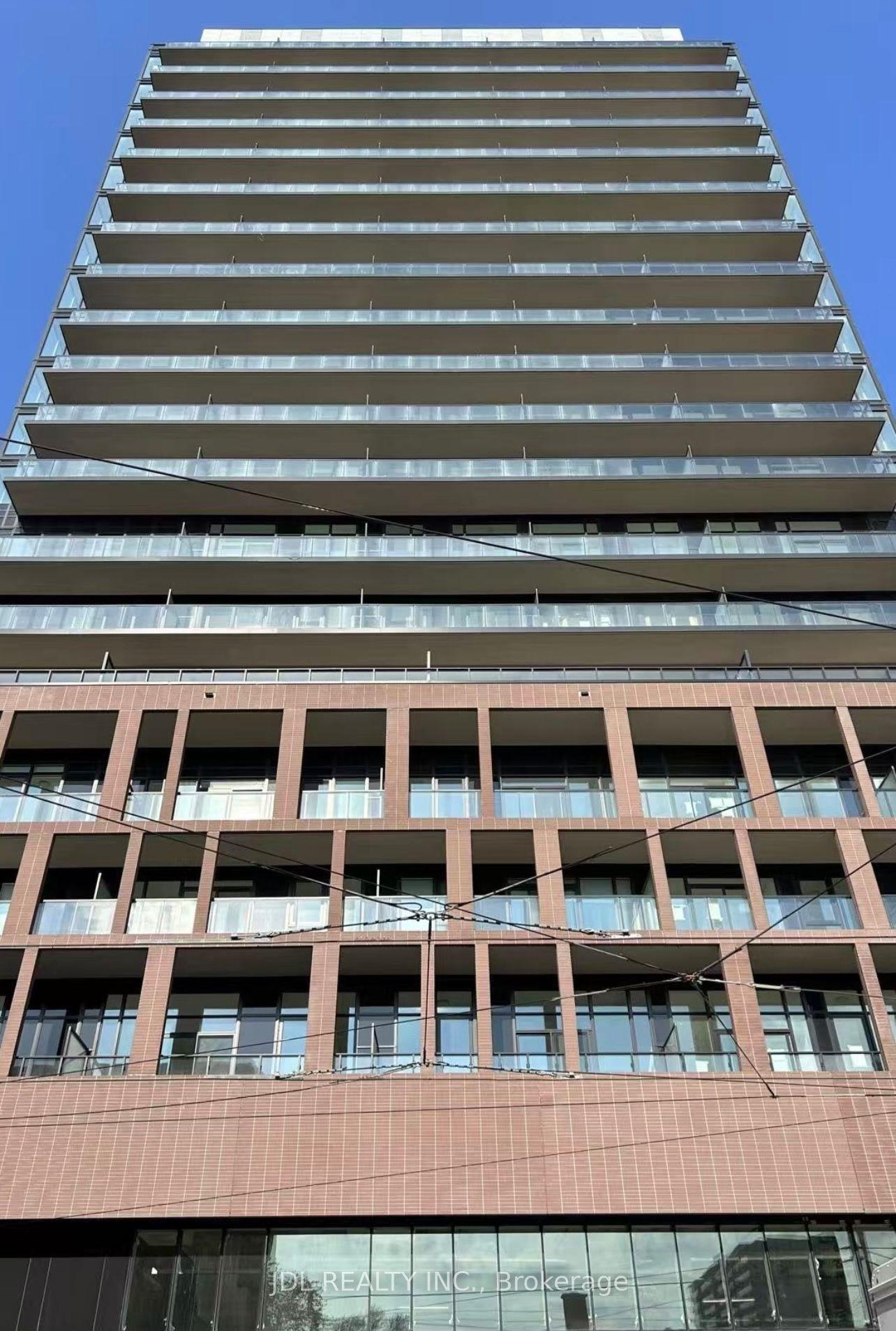 285 Dufferin St Street 813 Unit A #813 Unit A — photo 1
