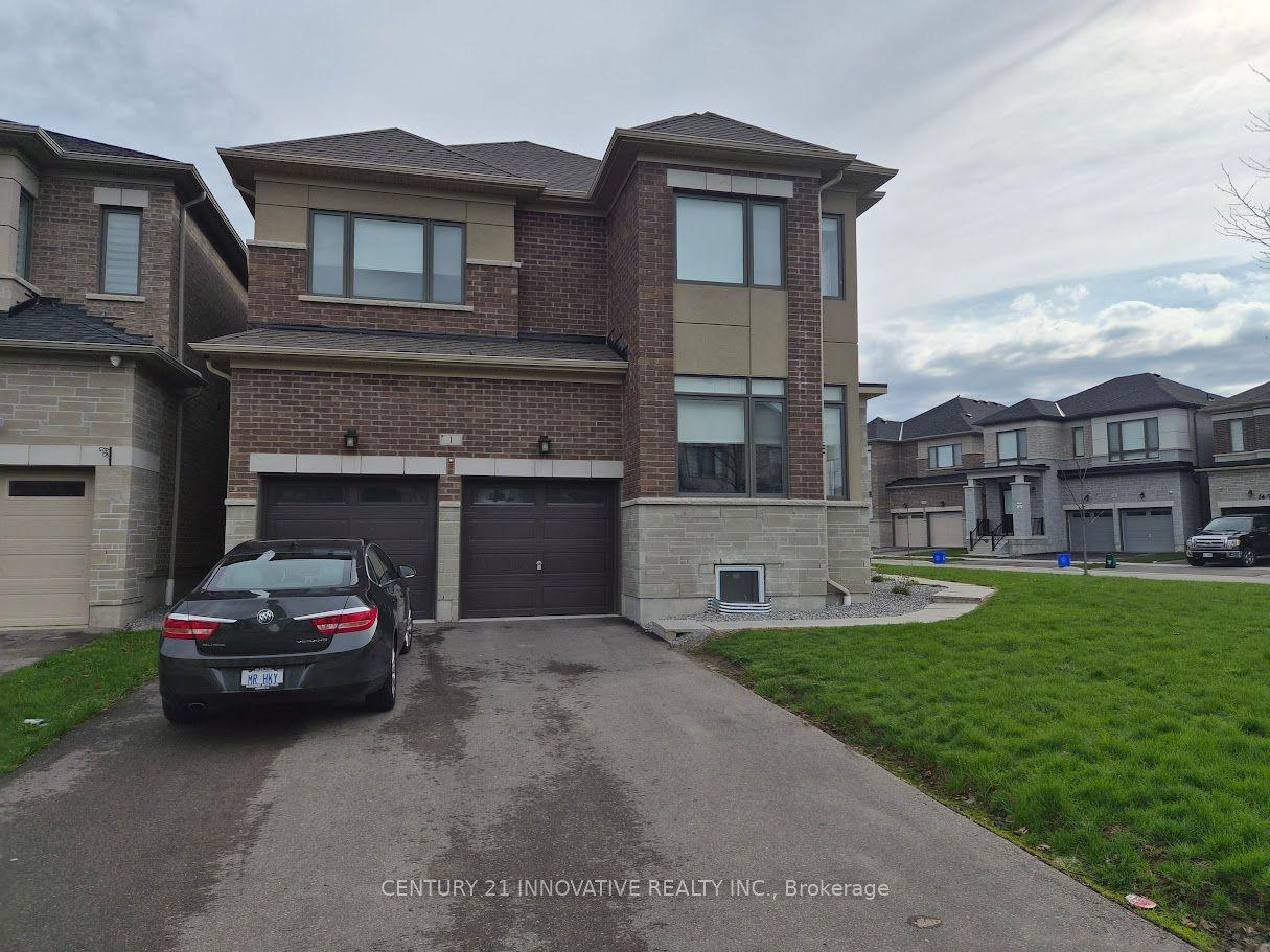 1 Hahn Street Upper #Upper — photo 1