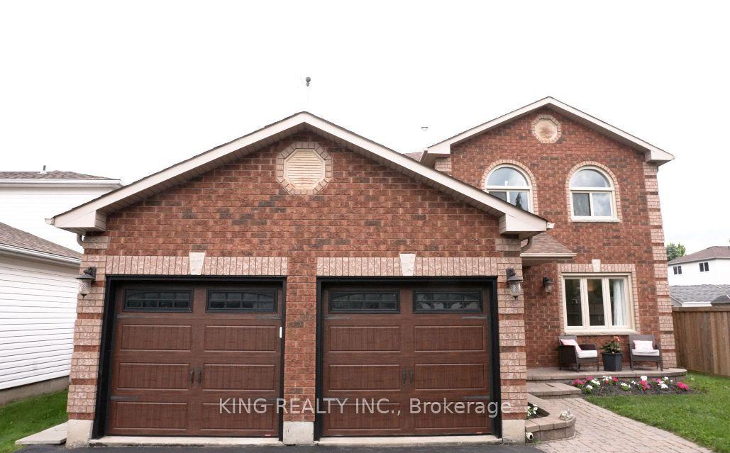 9 Whitehorn Crescent, Barrie — Detached for lease, photo 1
