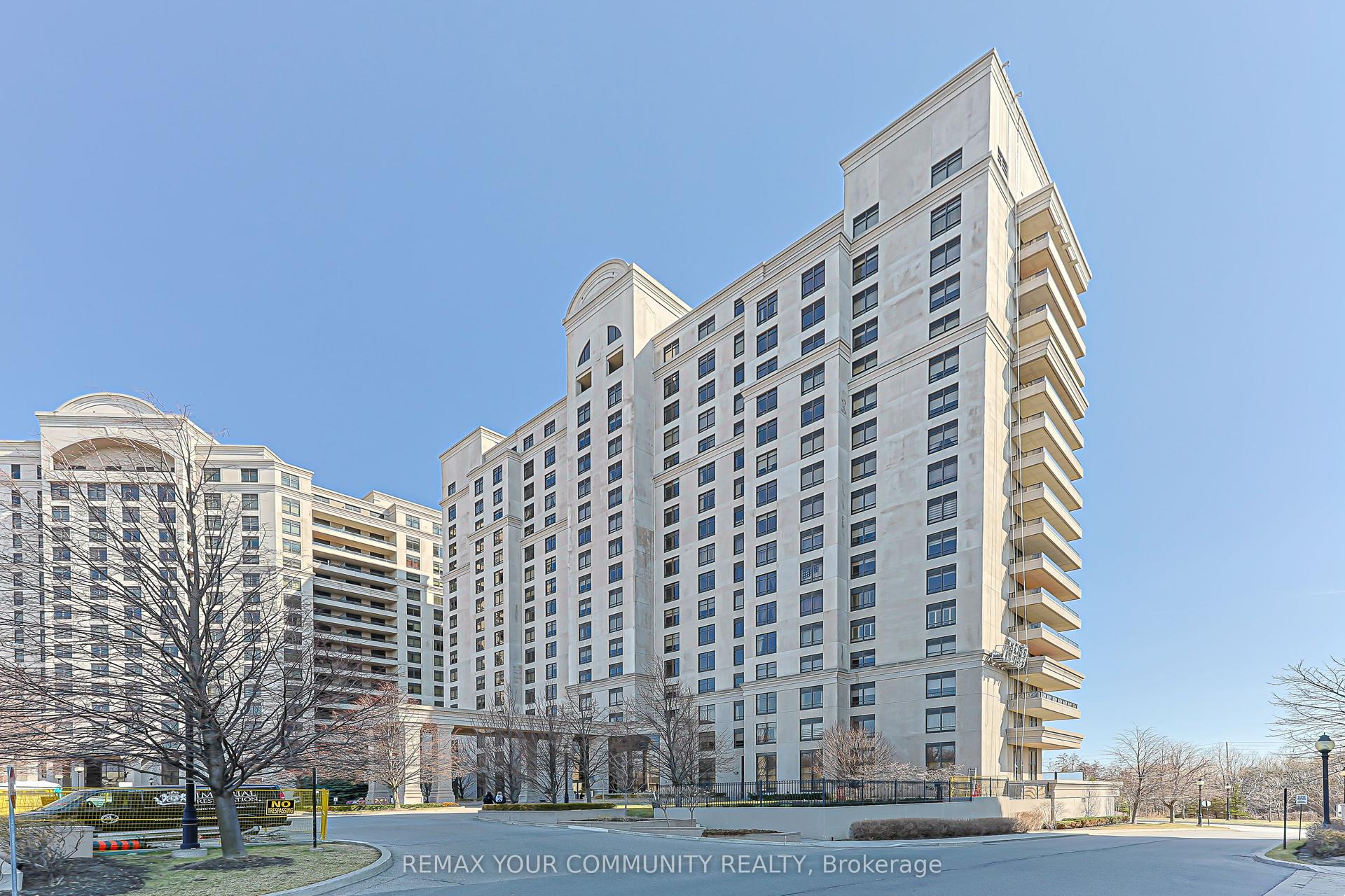 9245 Jane Street 1007 #1007 — photo 1