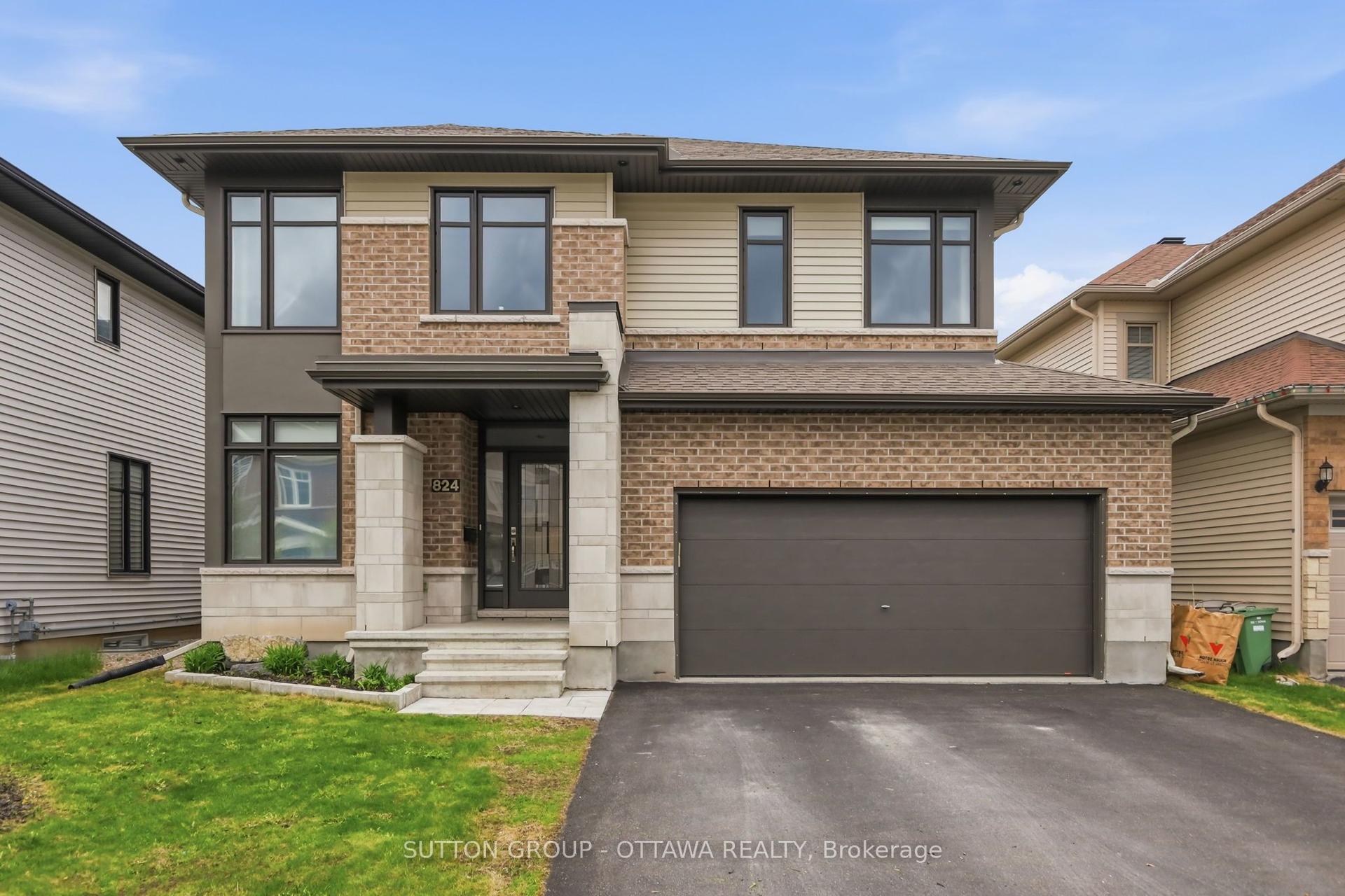 824 CONTOUR Street — photo 1