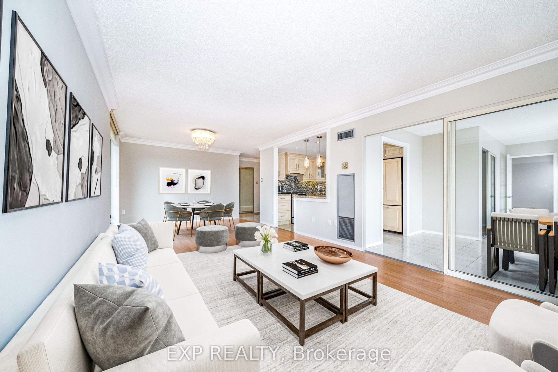 30 Harding Boulevard W 404 #404 — photo 1
