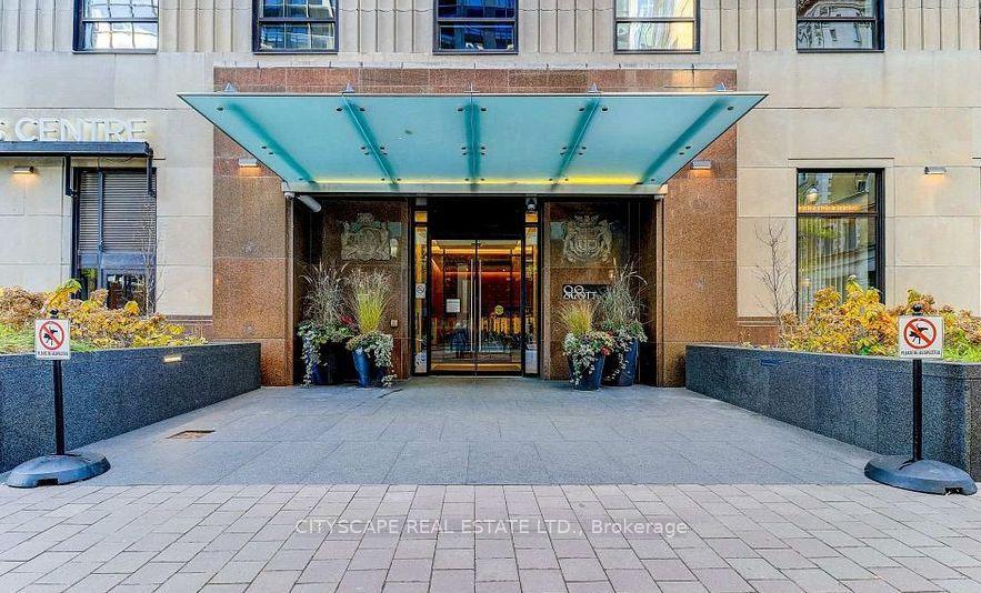 88 Scott Street 2403 #2403, Toronto — Condo for lease, photo 1