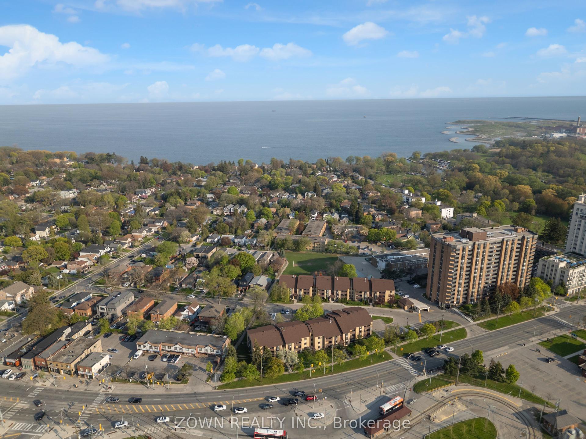 3835 Lakeshore Boulevard W 210 #210 — photo 1
