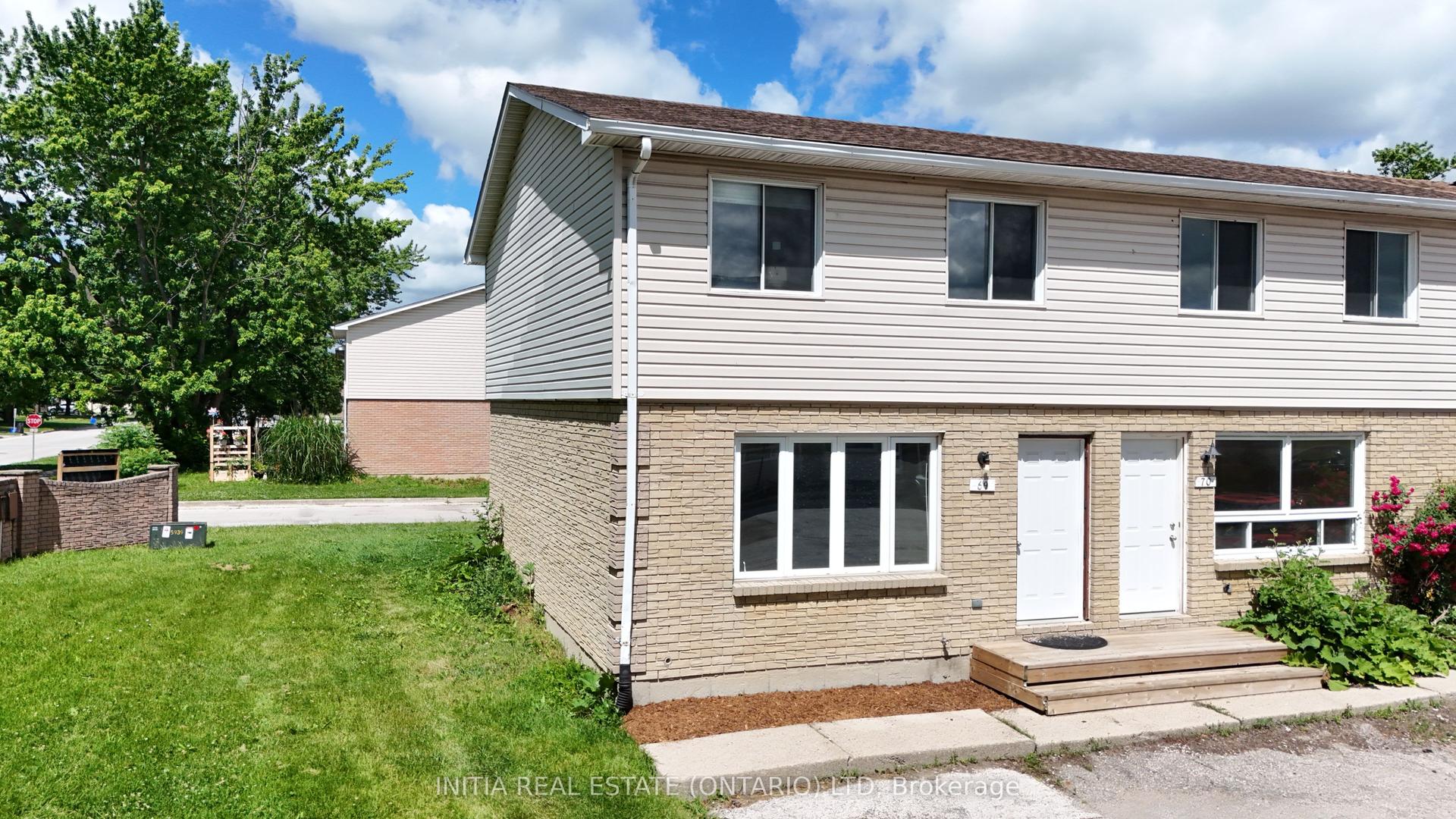 348 Cameron Street 69 #69, St. Clair — Condo Town for sale, photo 1