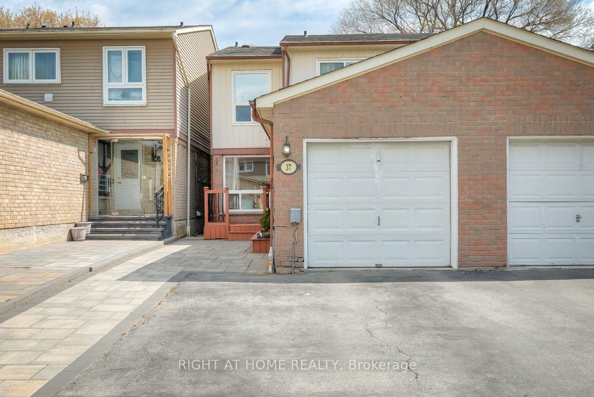 37 McKnight Drive, Toronto — Semi-Detached for sale, photo 1