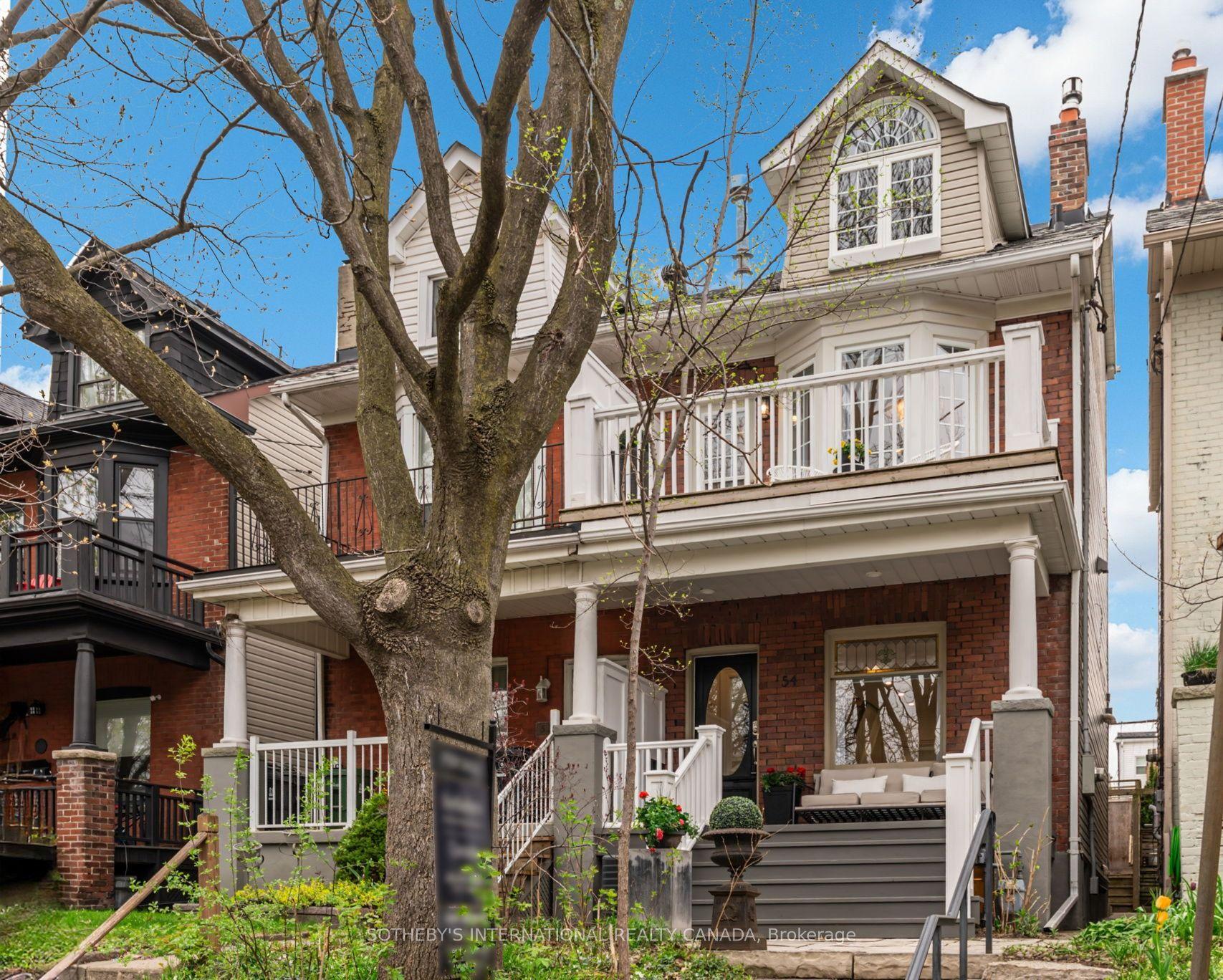 54 Dingwall Avenue — photo 1