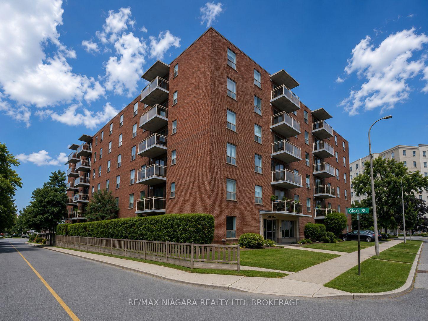 99 Church Street 605 #605, St. Catharines — Multiplex for lease, photo 1