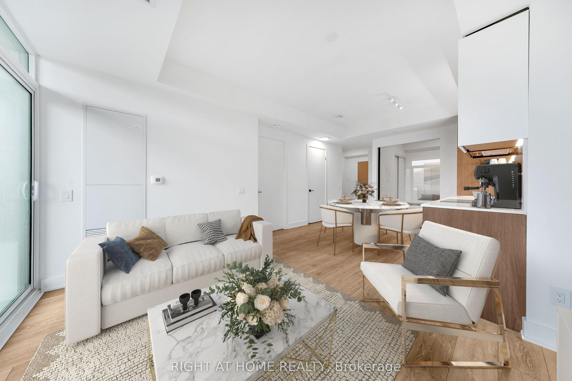 1285 E Queen Street E 403 #403 — photo 1