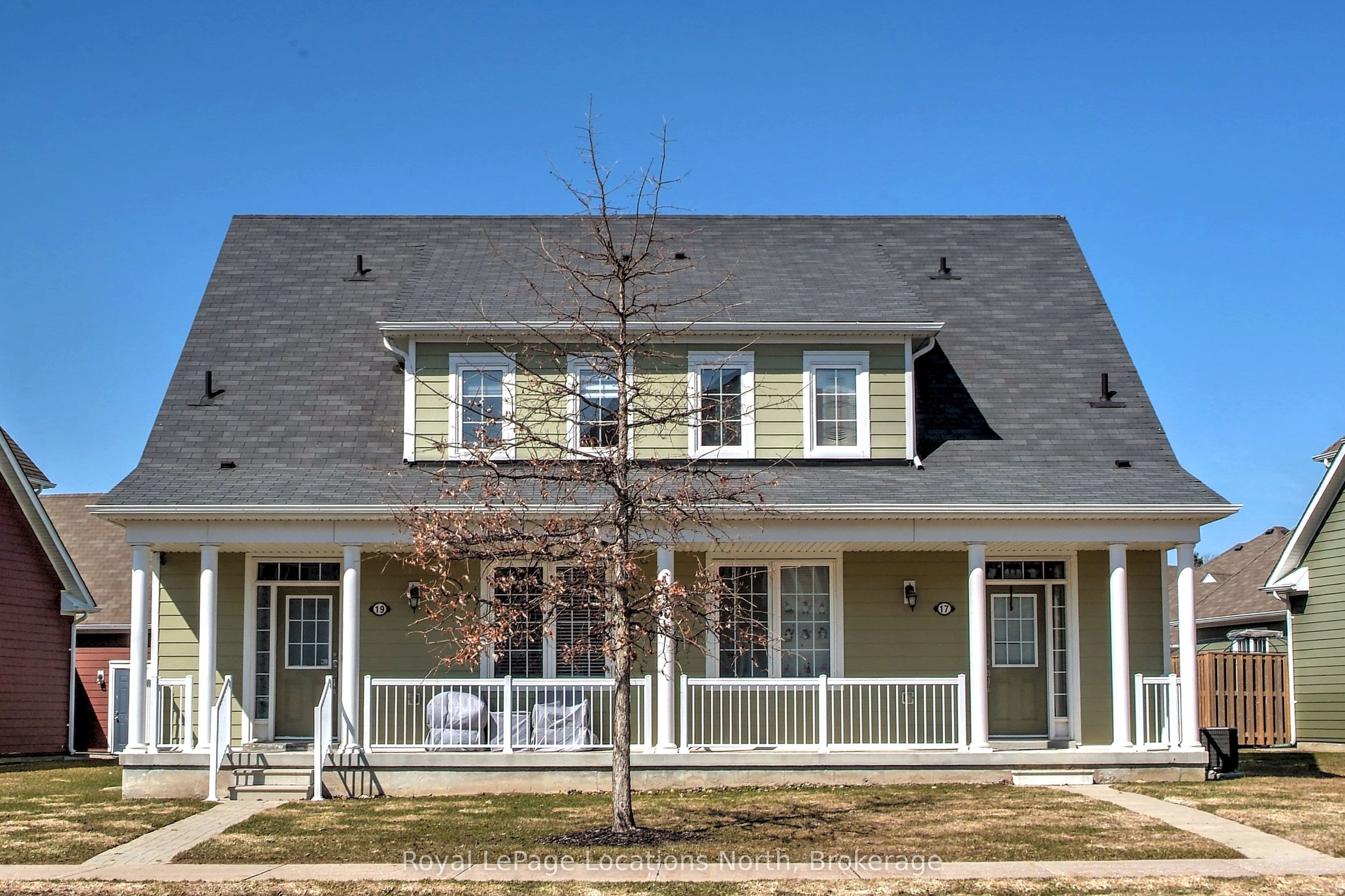 19 Village Gate — photo 1