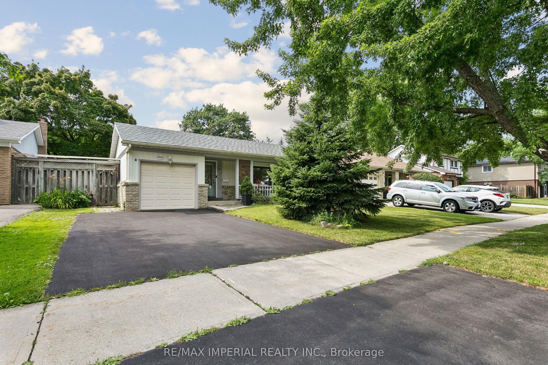 2531 Windjammer Road, Mississauga — Detached for sale, photo 1