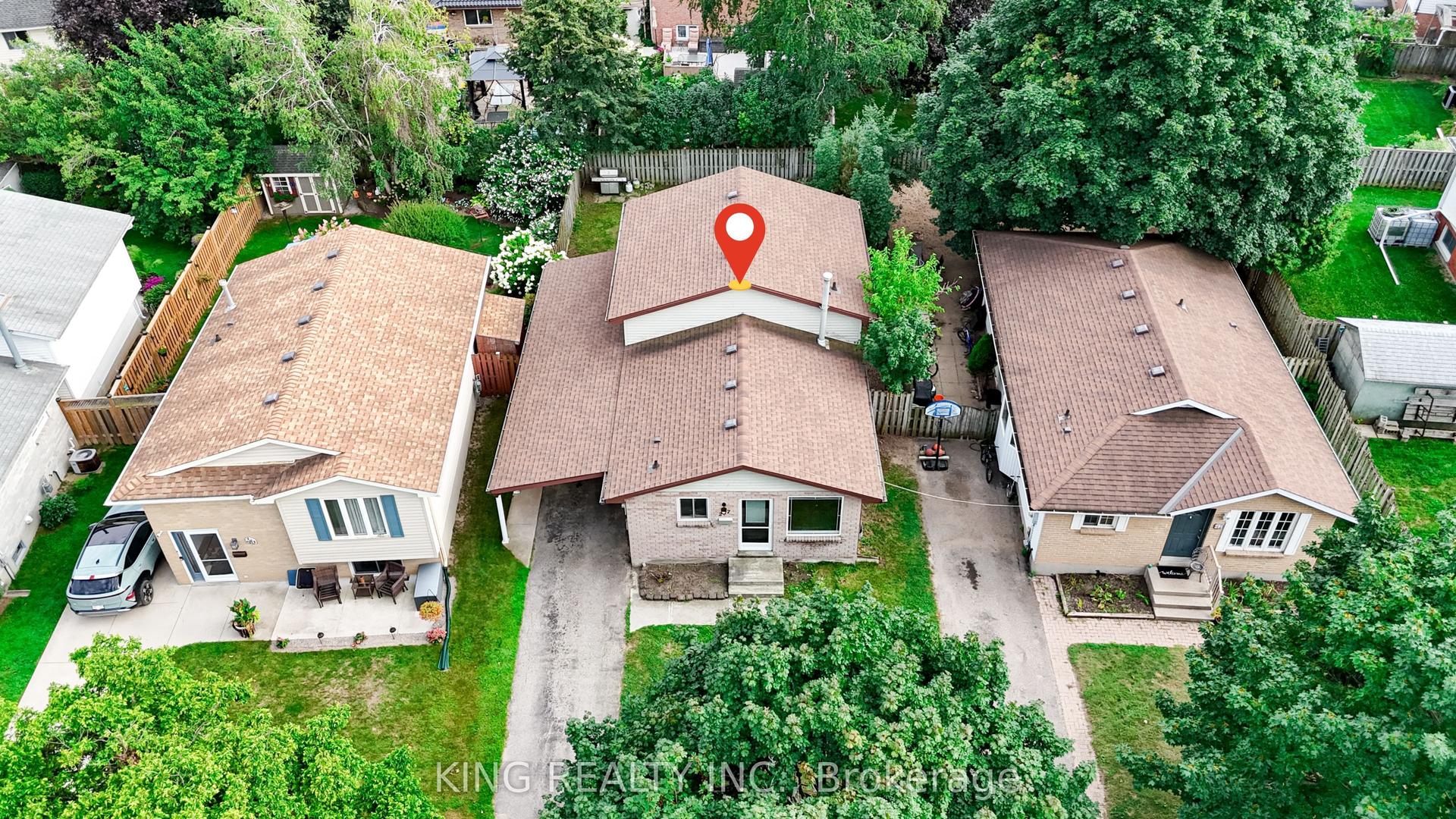 287 PORTSMOUTH Crescent E, London East — Detached for lease, photo 1