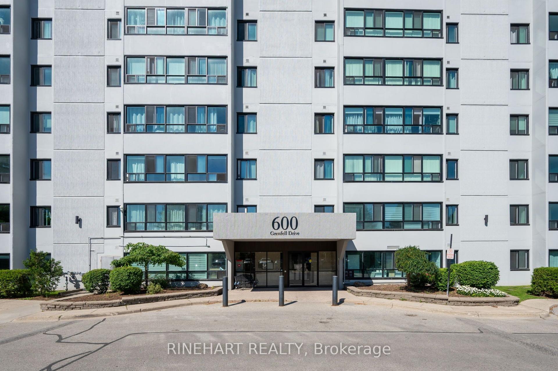 600 GRENFELL Drive 311 #311 — photo 1