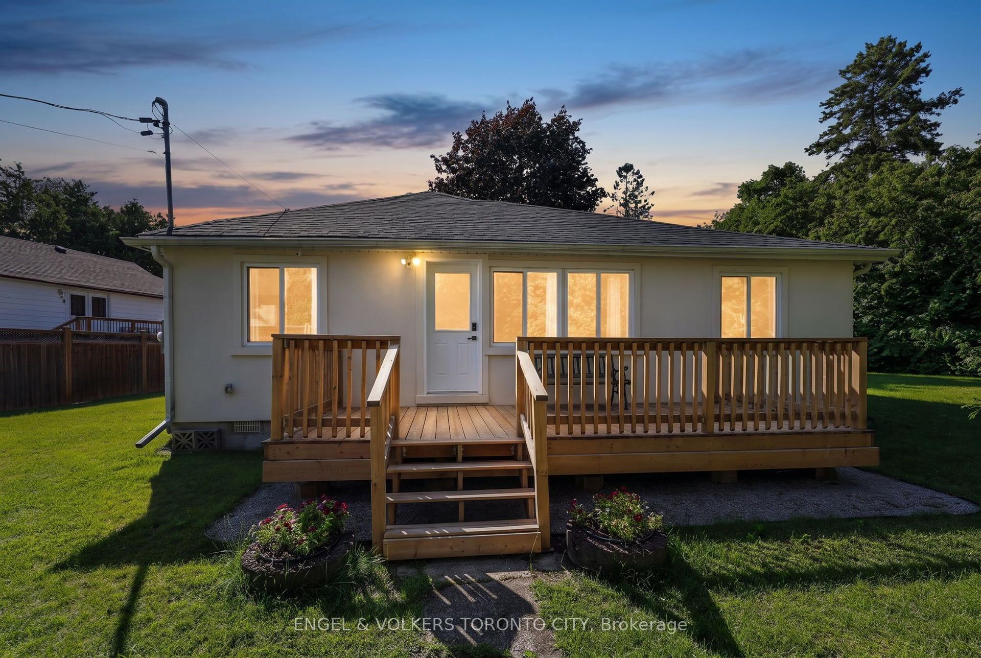 1108 Trombley Street, Innisfil — Detached for sale, photo 1
