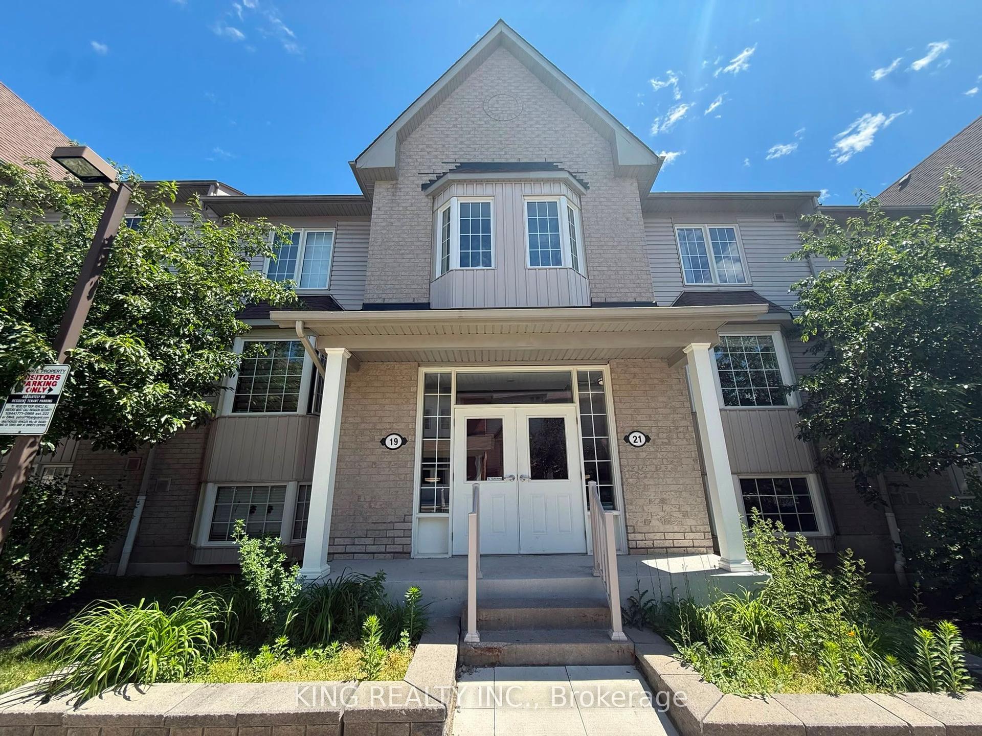 19 Petra Way 1 #1, Whitby — Condo for lease, photo 1