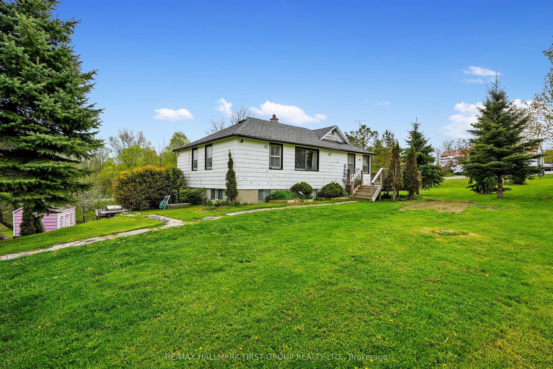 19 Halstead Road — photo 1