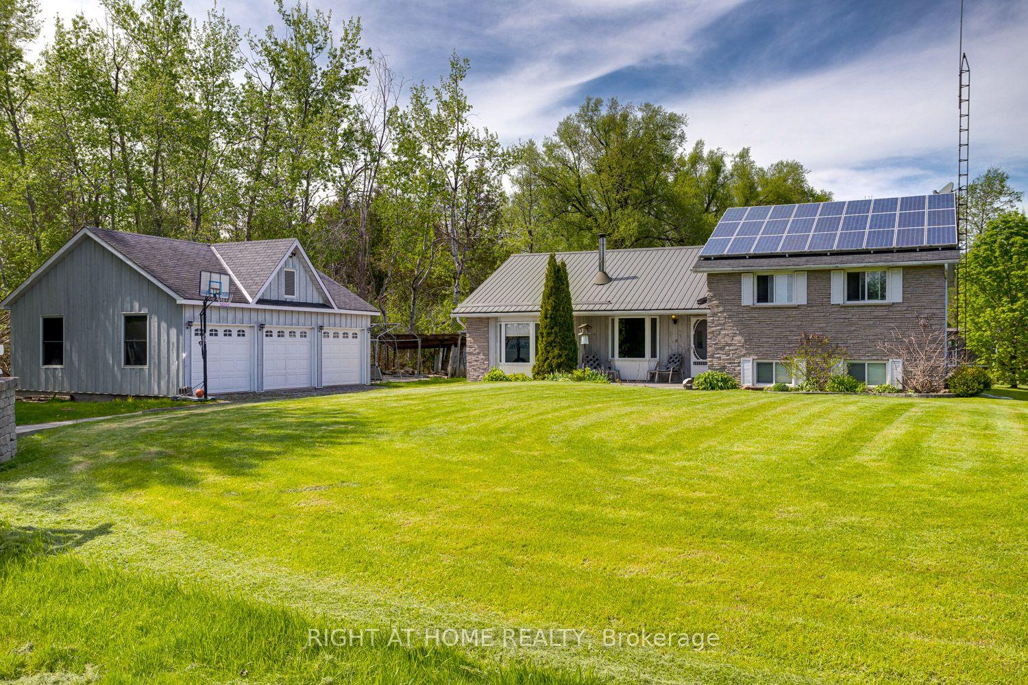 2903 Pine Point Road — photo 1