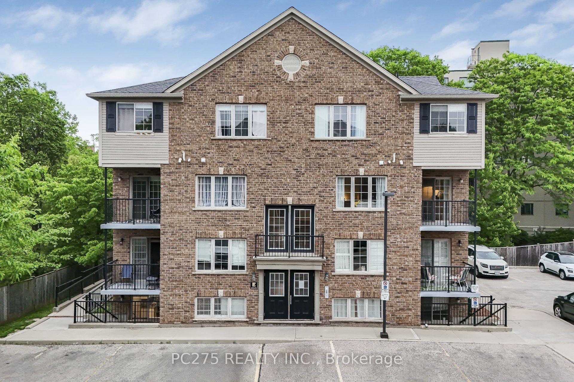 12 Holborn Drive E37 #E37, Kitchener — Condo Town for sale, photo 1